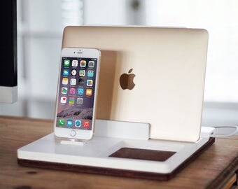 Dskstnd Quad Is The Ultimate Desk Charging Dock For: