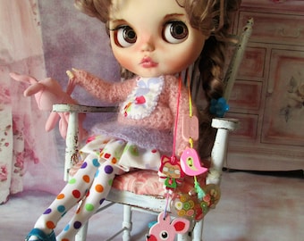 Custom Blythe Dolls For Sale by custom Blythe Honey Bunny