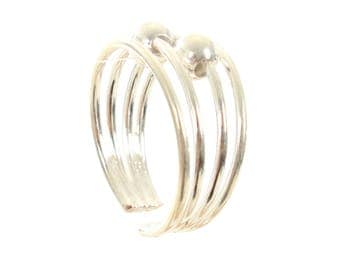 Sterling Silver Bar and Ball Toe Ring
