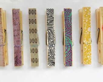 Chicken wire memo board notice board display pegs
