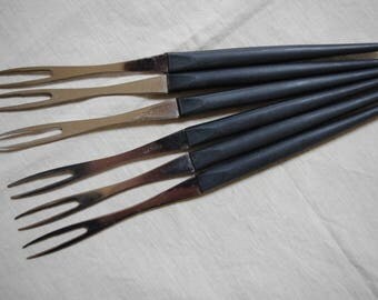 6 VINTAGE 1960's LE CREUSET fondue forks