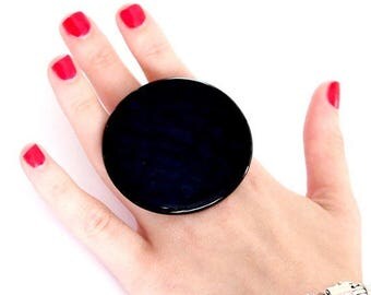 Statement Ring Adjustable, big ring, bold ring, ceramic ring, large ring, black ring, handmade ring by Studioleanne
