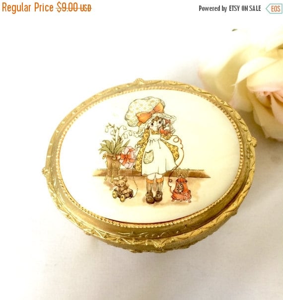 ON SALE Holly Hobbie Gold Trinket Box / Gold by EllasAtticVintage