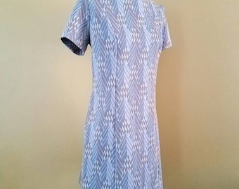 Mod Office Dress with short sleeves size Large