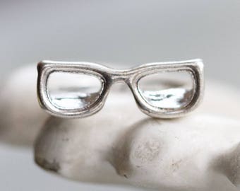 Spectacles Ring - Miniature Eye Glasses Ring - Size 6