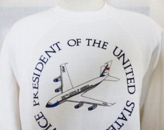 vintage 80s Air Force Two Vice-President of the United States white fleece graphic sweatshirt airplane circle logo print raglan crewneck XL