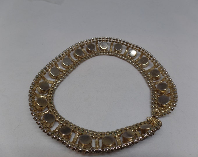 Gorgeous Vintage Topaz Aurora Borealis Crystal Collar Necklace!