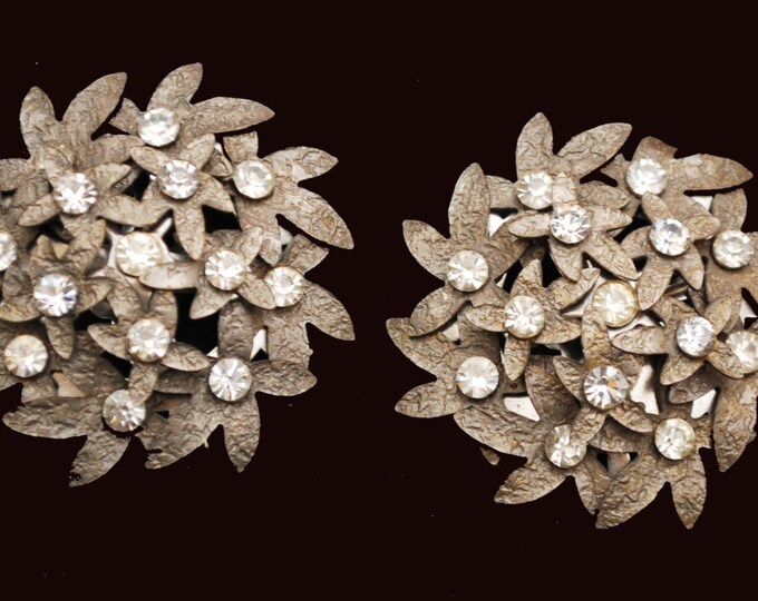 Grey Metal Flower earrings - stamped gun metal - Clip on earrings - Rhinestone - large floral earring
