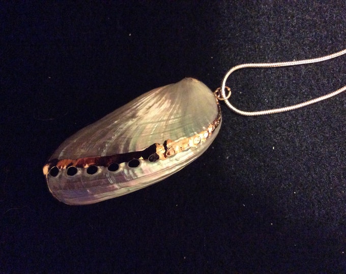 Angel Wing She'll Necklace