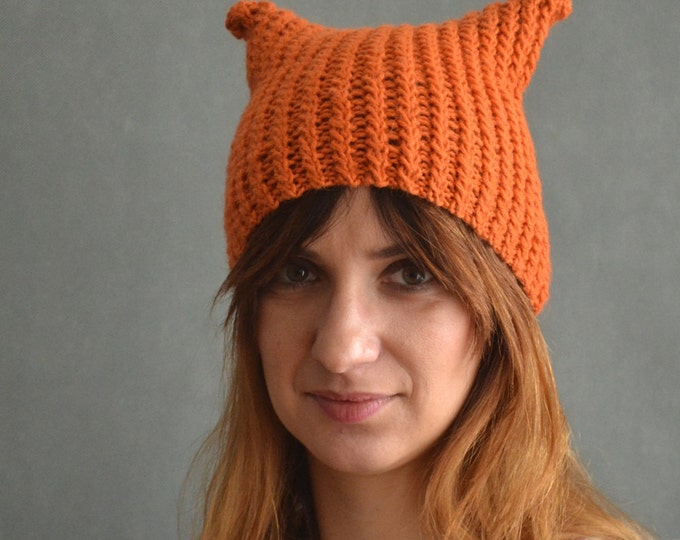 Orange-reddish Cat Hat Pussyhat Orange cat Unisex cat hat Cat hat Orange messy bun hat Custom pussyhat Trump pussyhat Mens cat hatines hat