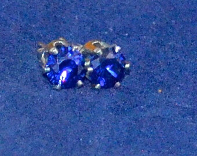 Blue Sapphire Stud Earrings, 6mm Round, Russian Simulates, Set in Sterling Silver E1068