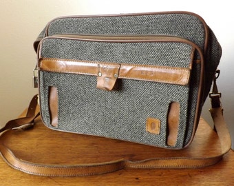 Hartmann Luggage ~ Carry-On ~ Tote Bag ~ 17" x 12" x 6" ~ 1970's ~ Tweed with Leather Binding ~ Soft Sides ~ Camera Bag
