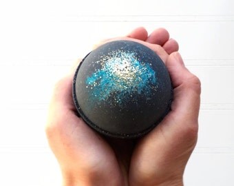 Universe Bath Bomb, Black Bath Bomb, Dark Bathbomb, Purple Bath Bomb, Galaxy Bath Bomb, Glitter Bathbomb, Glittery Bath Bomb, Star Bath Bomb