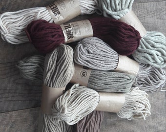 Thick ecru wool