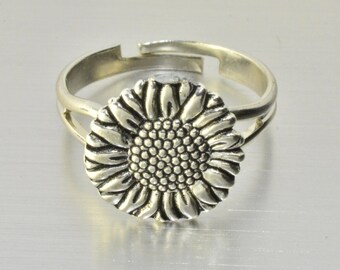 Sunflower Ring,Silver Sunflower Ring,Sunflower Jewelry,Best Friend Gift,Sister Gift,Daughter Gift,BFF Gift,Friend Gift,Christmas Gift