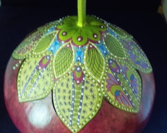 gourds, gourd art, hand carved gourd, leaf zentangled gourd, decorative gourd art, painted gourds, home decor, spring leaf gourd box,