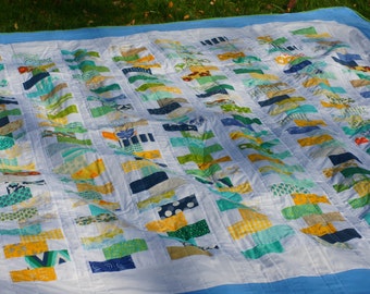 Queen size quilt. Blue and green quilt. Modern patchwork quilt. Zipper quilt. Modern bedding.