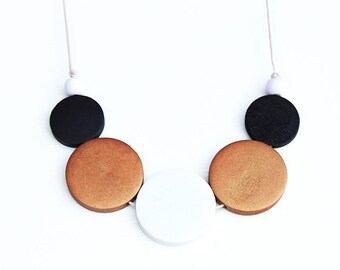 Copper Coin - Wooden Beaded Necklace