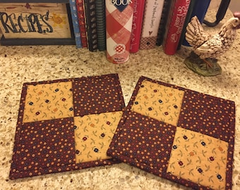 Kitchen Potholders / Quilted Potholders / Country Decor / Handmade / Item #1765