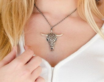 Buffalo Skull Necklace Jewelry Skull Charm Pendant with Chain Gothic Steampunk - FPE008 T1 M11