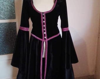 medieval fantasy velvet overcoat svizero