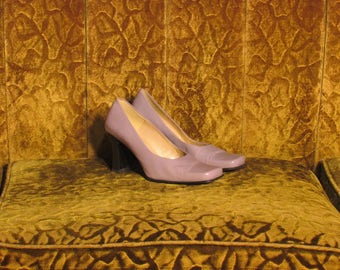 80's Woman's Lavender Purple Worthington Leather Pumps Size Size 6 1/2 - 7