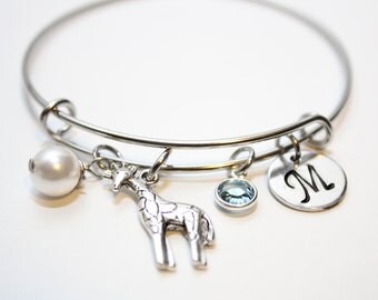 giraffe bracelet, giraffe bangle, giraffe jewelry, giraffe charm bracelet, giraffe initial bracelet, giraffe initial jewelry, giraffe theme
