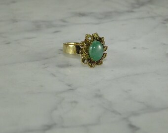 Jade/14K Gold Ring ( size 6.5)