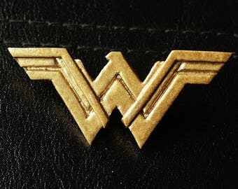 Wonder Woman 2017 Logo Pin Badge
