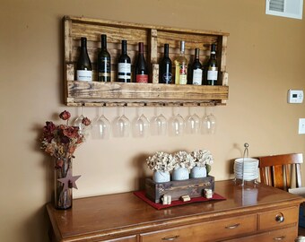 Reclaimed timber Wine Rack holds up to 10 bottles and 8 glasses pallet wine rack