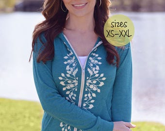 zip up hoodie, trendy plus size clothing, zip up hoodies, lightweight hoodie, yoga hoodie, plus size clothing, graphic hoodie, ellembee