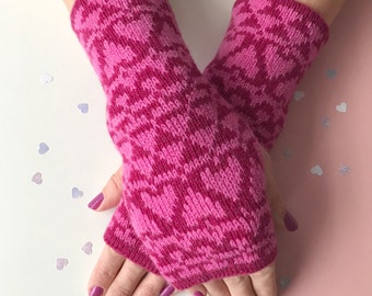 Ladies wrist warmers, knitted arm warmers, fingerless gloves, pink lambswool mitts, knitted lambswool wrist warmers, fingerless mittens
