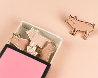 Pig Pin // Soft Enamel Pin // Pig Lapel Pin // Cute Pin // Pig Gift // Piggy Pin // Animal Pin // Piglet