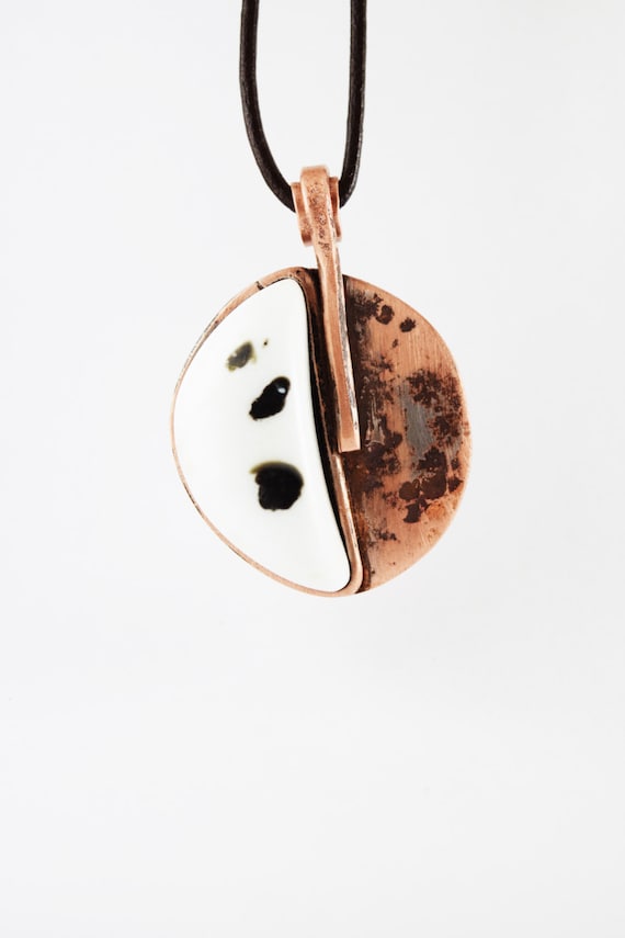 Moon Phase collier Quartz et cuivre pendentif abstrait bijoux Primitive et rustique gitan, bohémien, bijoux unisexe Wanderlust