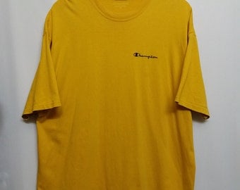 Vintage//Champion Athletic Apparels//Yellow Tshirt //Size Adult L//Embroided logo