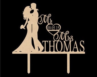 Rustic Wedding Cake Topper, Mr and Mrs, Personalized with Last Name, Custom Date Cake Topper, Wedding Cake Decorations