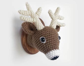 Deer Faux Taxidermy, Crocheted (5"x7")