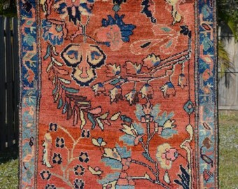 Fine Antique Persian Rug // Size 2' 4" x 3' 6" // Terra cotta, Peach and Pale Blue