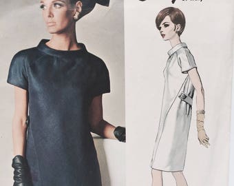 Vintage 60s Vogue Couturier 1660 Galitzine Dress Sewing Pattern Size 10