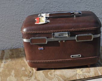 Vintage American Tourister Train Case