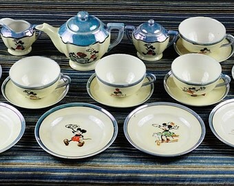 Vintage Mickey Mouse Blue Lustreware Childs Tea Set