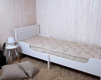 7" Twin, Single XL or Twin XL Wool Mattress, Handmade, Non-toxic / 43 pounds of 100% Pure New Wool Filling / Custom sizes on request