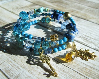 Turquoise bracelet Her gift Light blue bracelet Crystal bracelet Glass bracelet Summer bracelet Beaded bracelet Stone bracelet Wire bracelet
