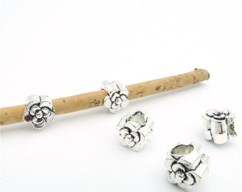 Dating jewelry findings
