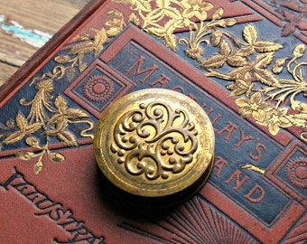 Vintage Gold Compact,Rouge Compact, 1940's