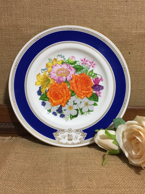 1986 British Royal Wedding Celebration Commemorative Plate - Fine Bone China Plate by Royal Worcester 9" Vintage English Cabinet Plate