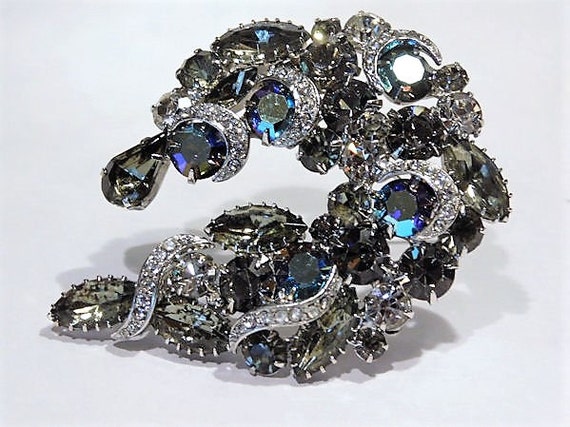 WEISS Rhinestone Brooch Black Diamond Peacock AB Aurora Borealis Vintage 1950s Mid Century Old Hollywood Wedding Bride Bridal Brooch Jewelry