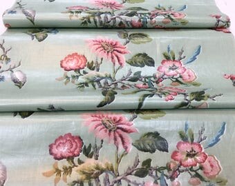 English glazed cotton floral print. 1930-40.