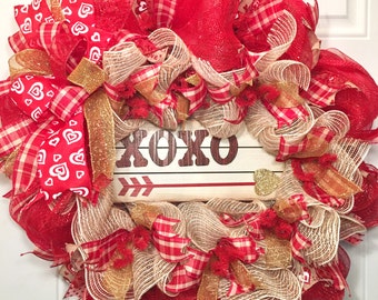 Valentine's Day Deco Mesh Wreath, Valentine's Wreath, Valentine's Day Wreath, Valentine Wreath