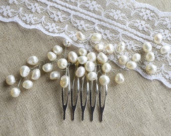 Pearl Hair Comb, Pearl Headpiece, Bridal Headpiece, Bridal Hair Piece, Wedding Pearl Comb, Pearl Hairpiece, Pearl Hair Jewelry, Bridal Comb
